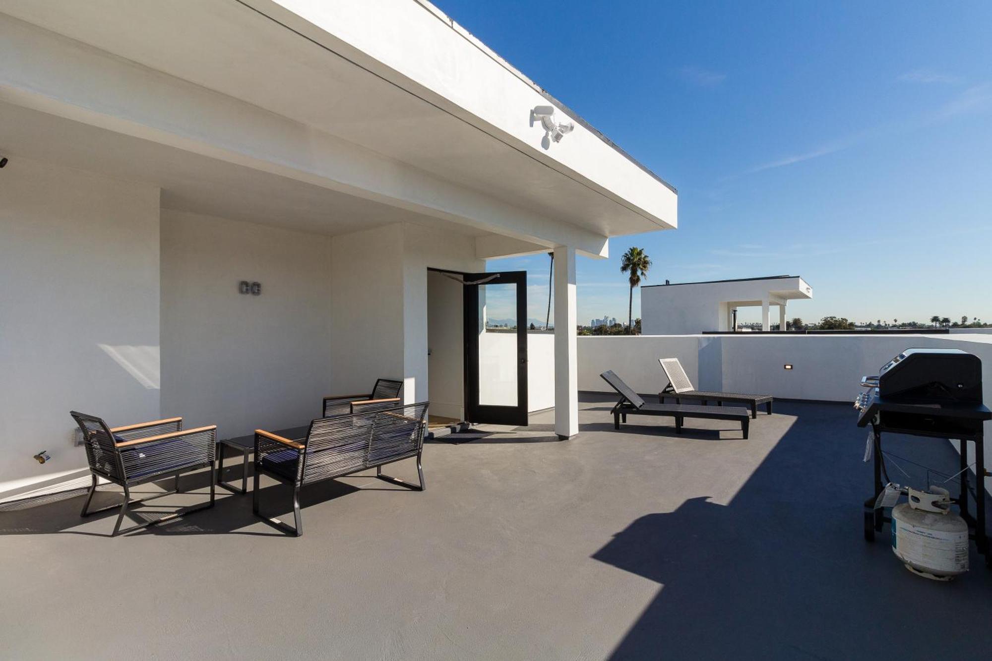 Brand New Modern 4 Bedroom House Pickfair Village Los Angeles Eksteriør billede